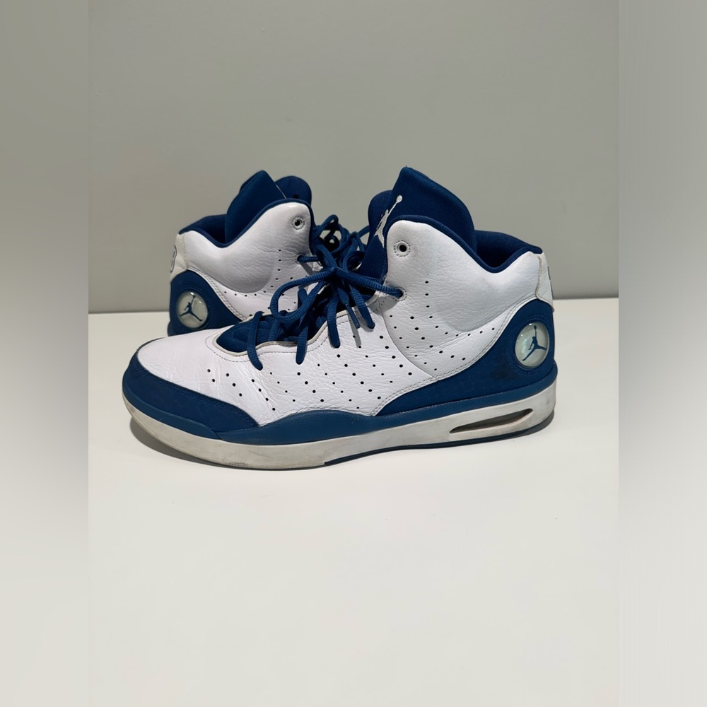 Jordan Flight Tradition white/blue